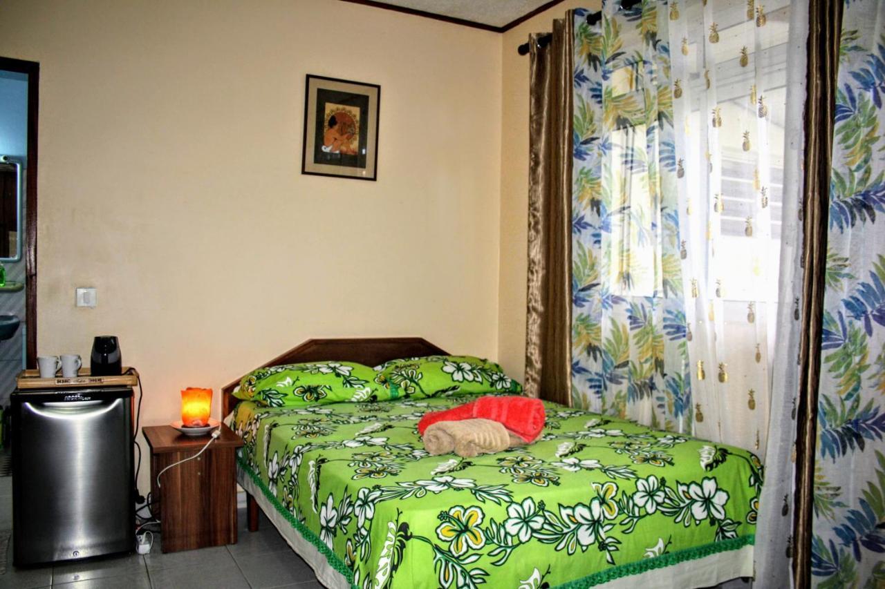 Tahiti - Sanny'S Place Family Room & Poo Punaauia  Eksteriør billede